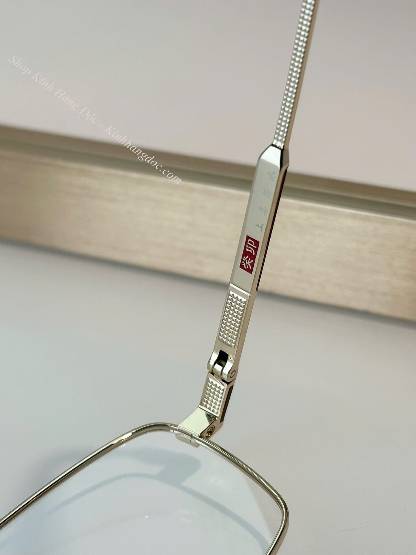 GỌNG KÍNH CHOPARD VCHG81J TITANIUM JAPAN CAO CẤP (Hàng Nhật) - CHOPARD VCHD81J TITANIUM JAPAN EYEGLASS