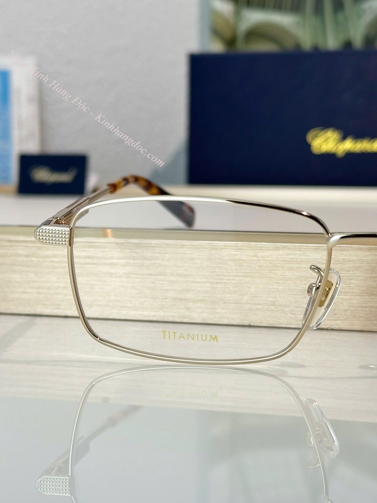 GỌNG KÍNH CHOPARD VCHG81J TITANIUM JAPAN CAO CẤP (Hàng Nhật) - CHOPARD VCHD81J TITANIUM JAPAN EYEGLASS