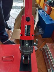Máy đột lỗ cầm tay chạy điện MHP-20