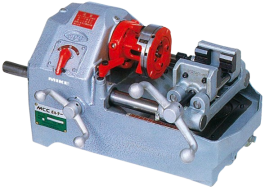 Máy tiện ren bulong BM25