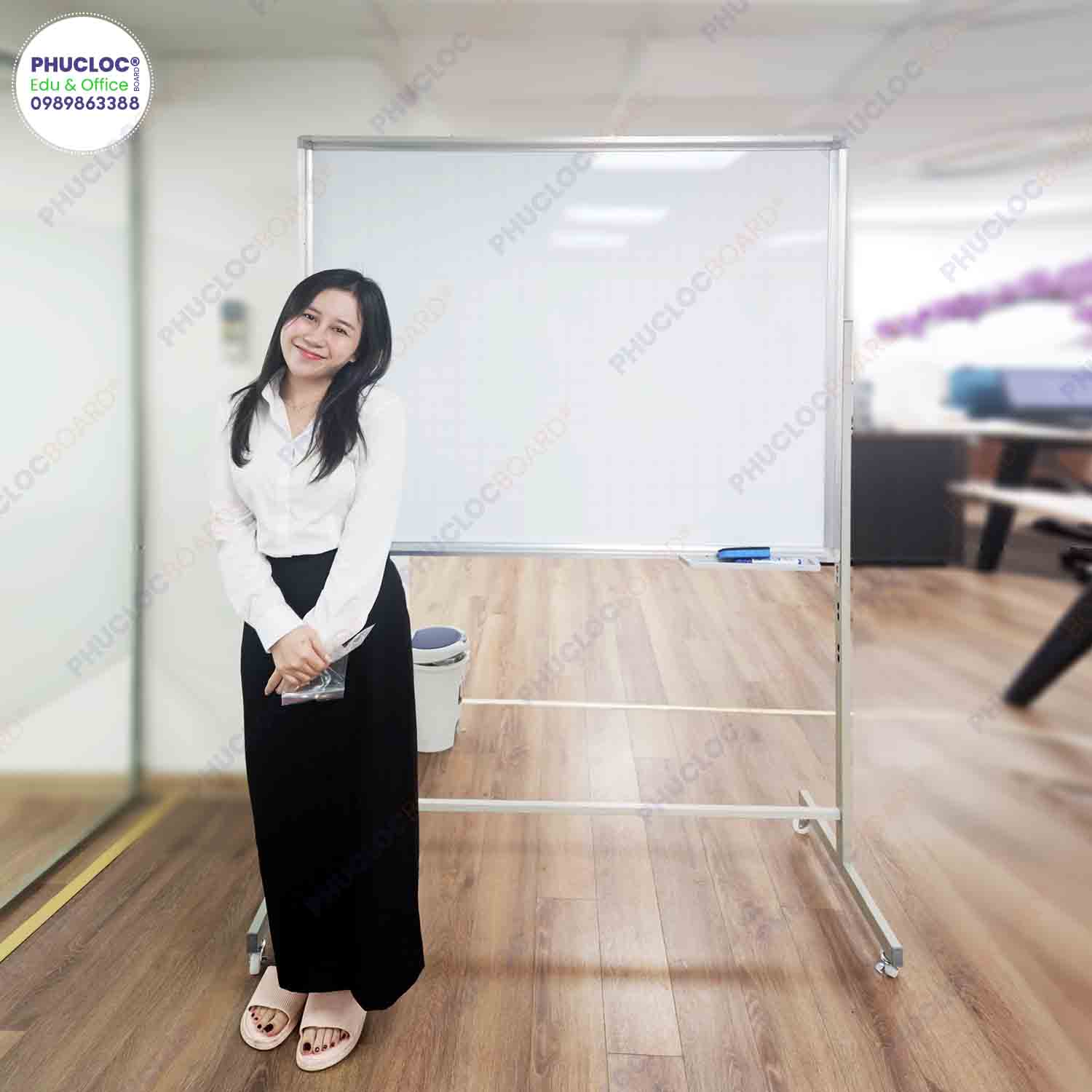 Bảng Viết Bút Dạ Có Chân Đẩy (Barun Korea)