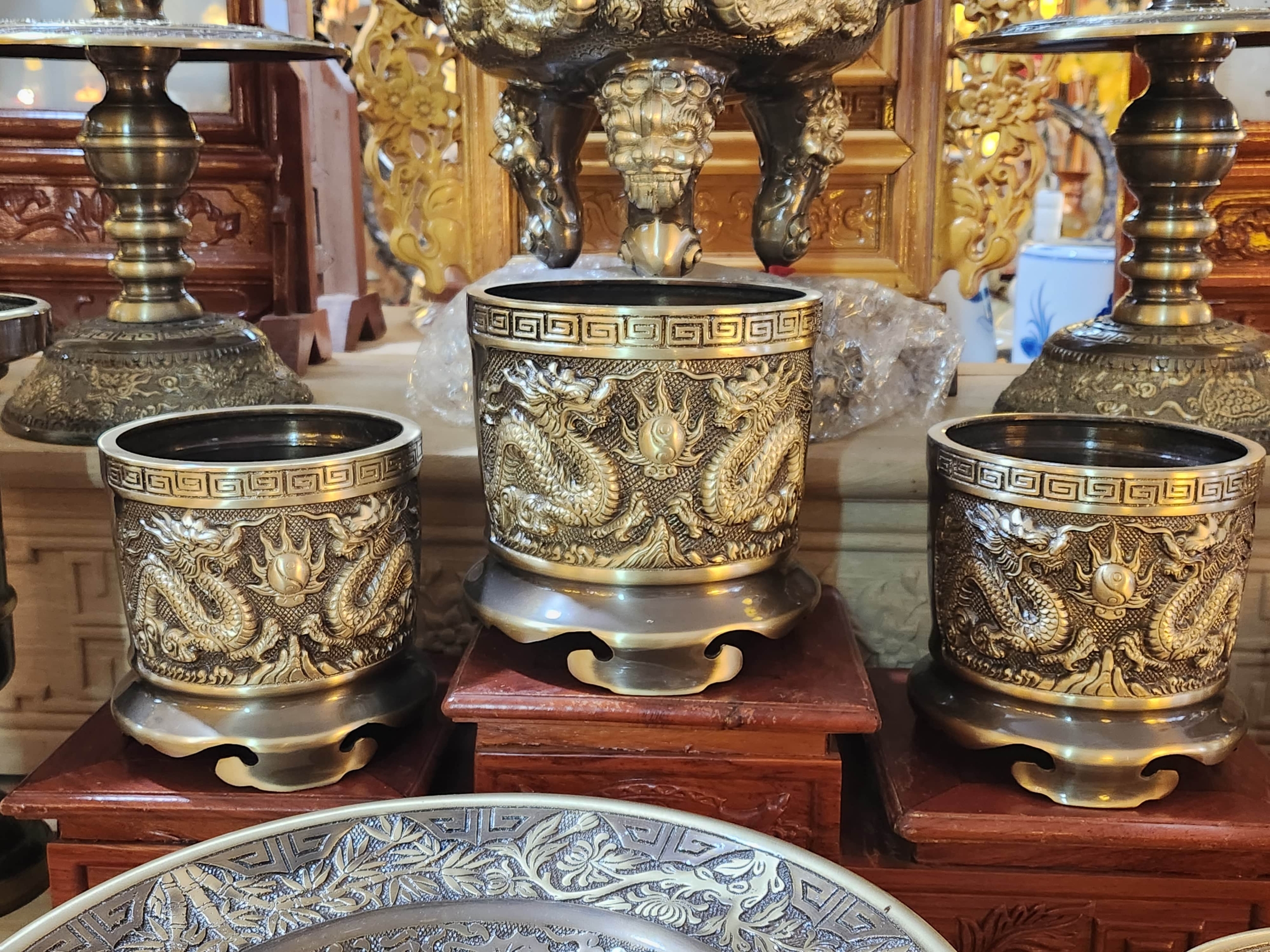 Ngũ sự đồng Catut và đồng Đài Loan 8