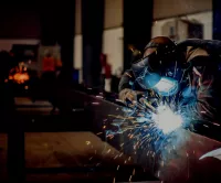 Bứt Phá Giới Hạn: Ứng Dụng Đột Phá Của Nhôm Series 3000 Trong Công Nghệ Hàn Điện Xây Dựng Hiện Đại ⚡