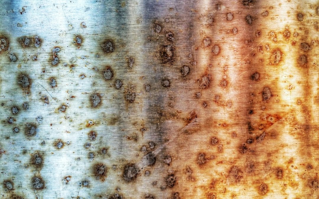 Oxy hóa và ố bề mặt nhôm: Nguyên nhân chính và cách phòng tránh