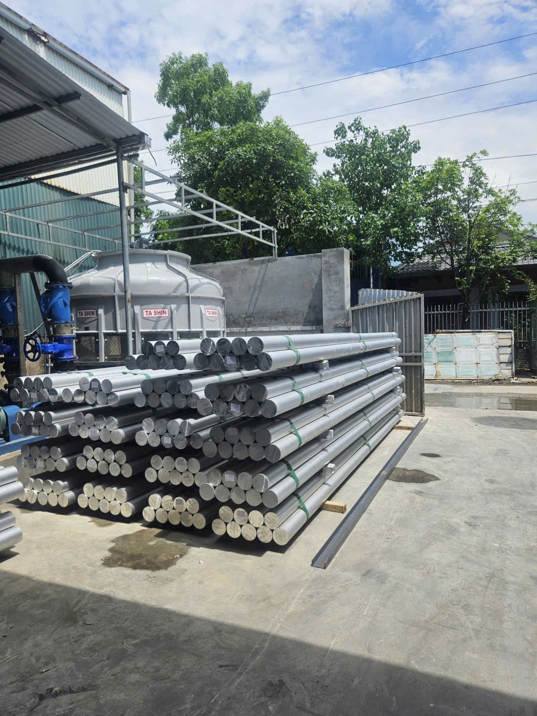 Tại Sao Cùng Là Billet 6063 Nhưng Nhiệt Độ Và Tốc Độ Đùn Lại Khác Biệt?