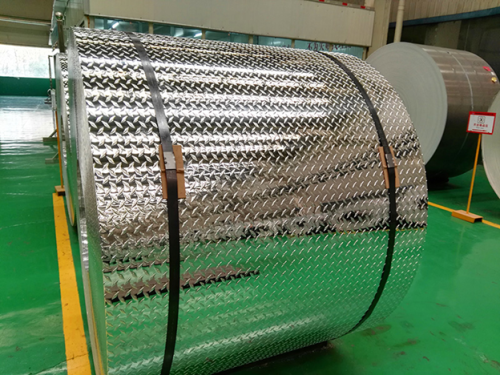 Nhôm chống trượt 3105