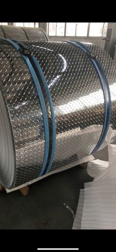 Nhôm chống trượt 3105