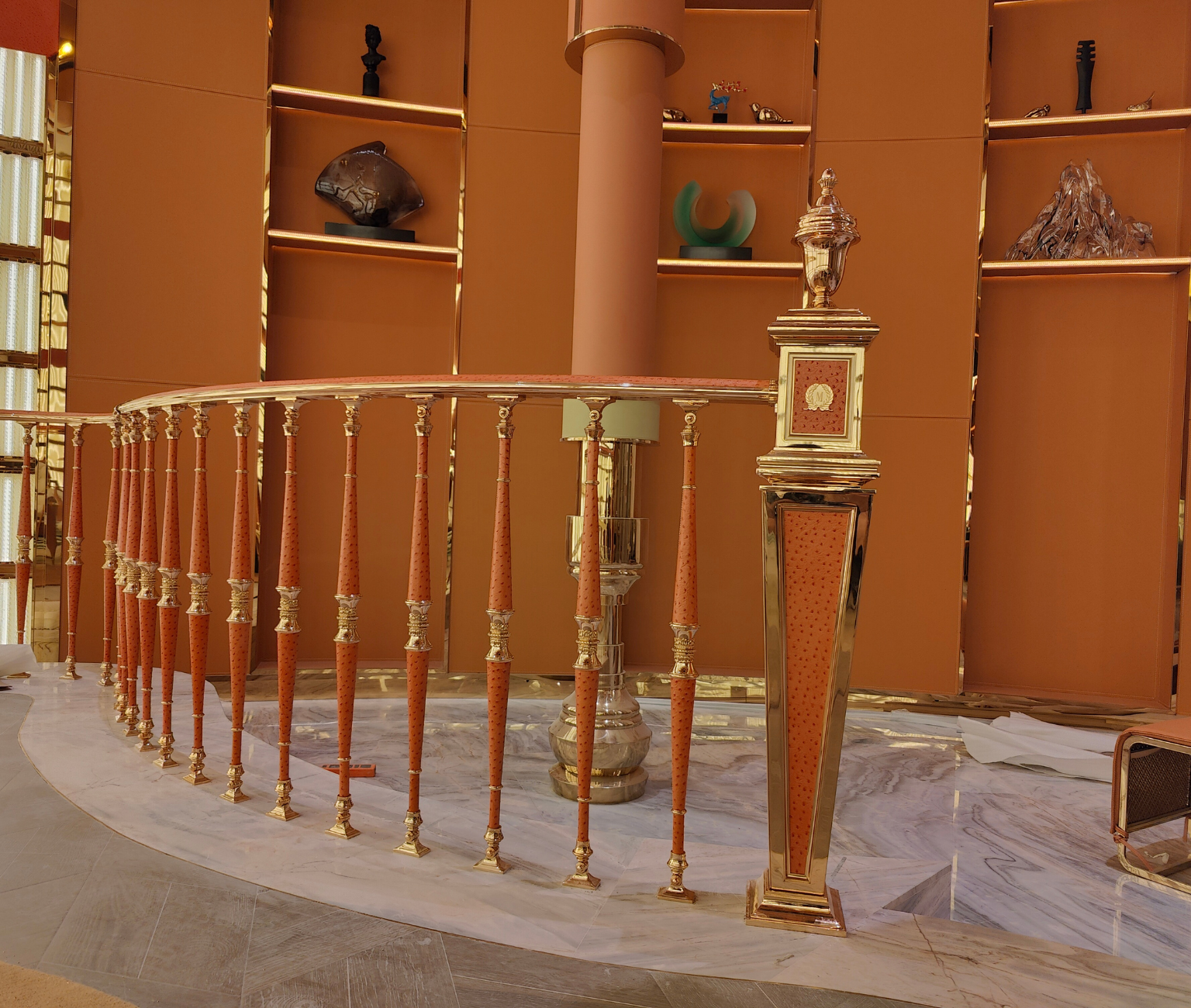 Cột trụ - Tân cổ điển