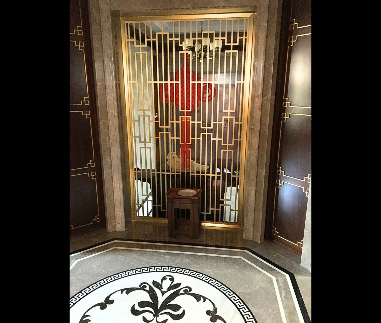 Bình Phong - Phong Cách Hiện Đại