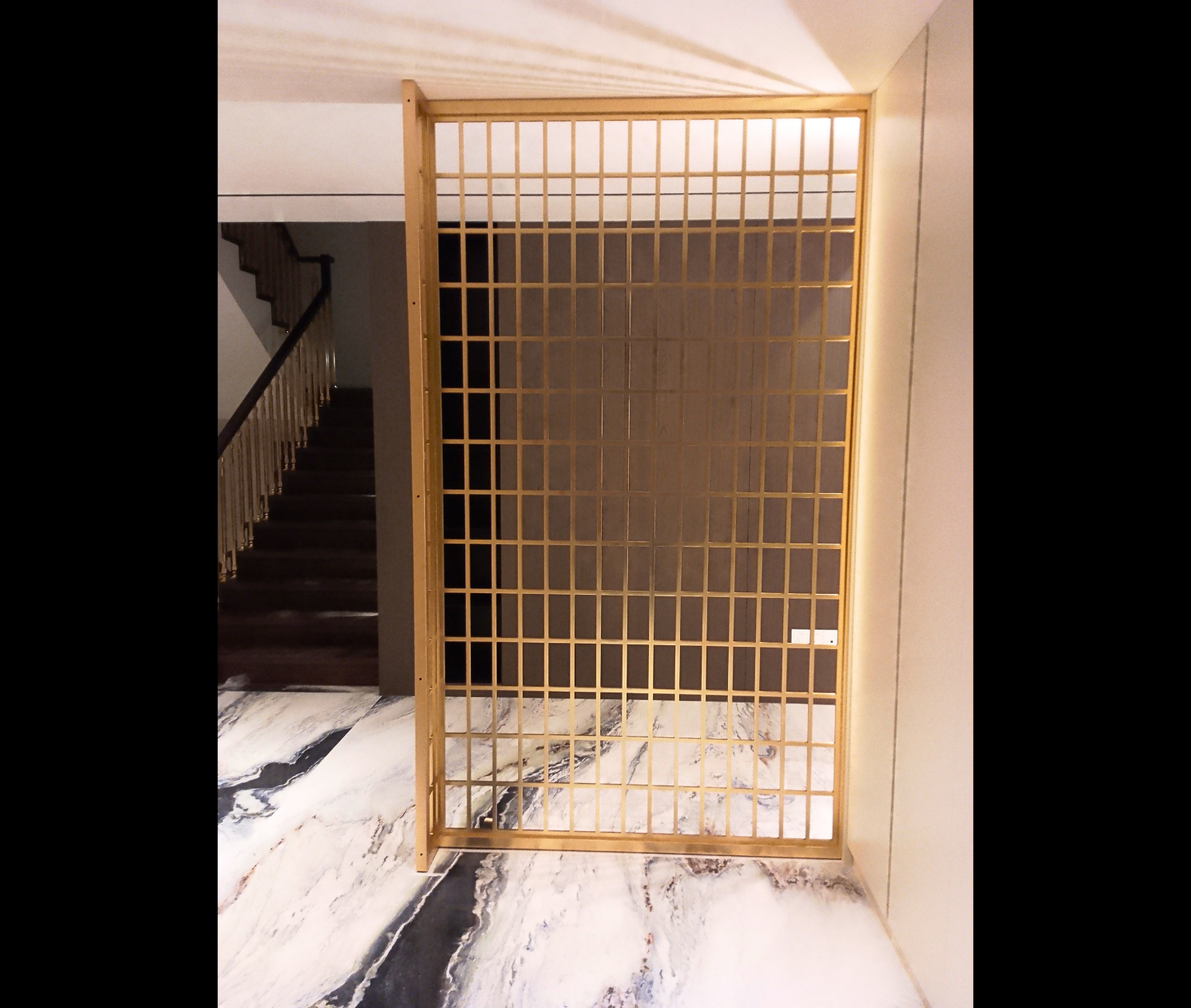 Bình Phong - Phong cách tối giản