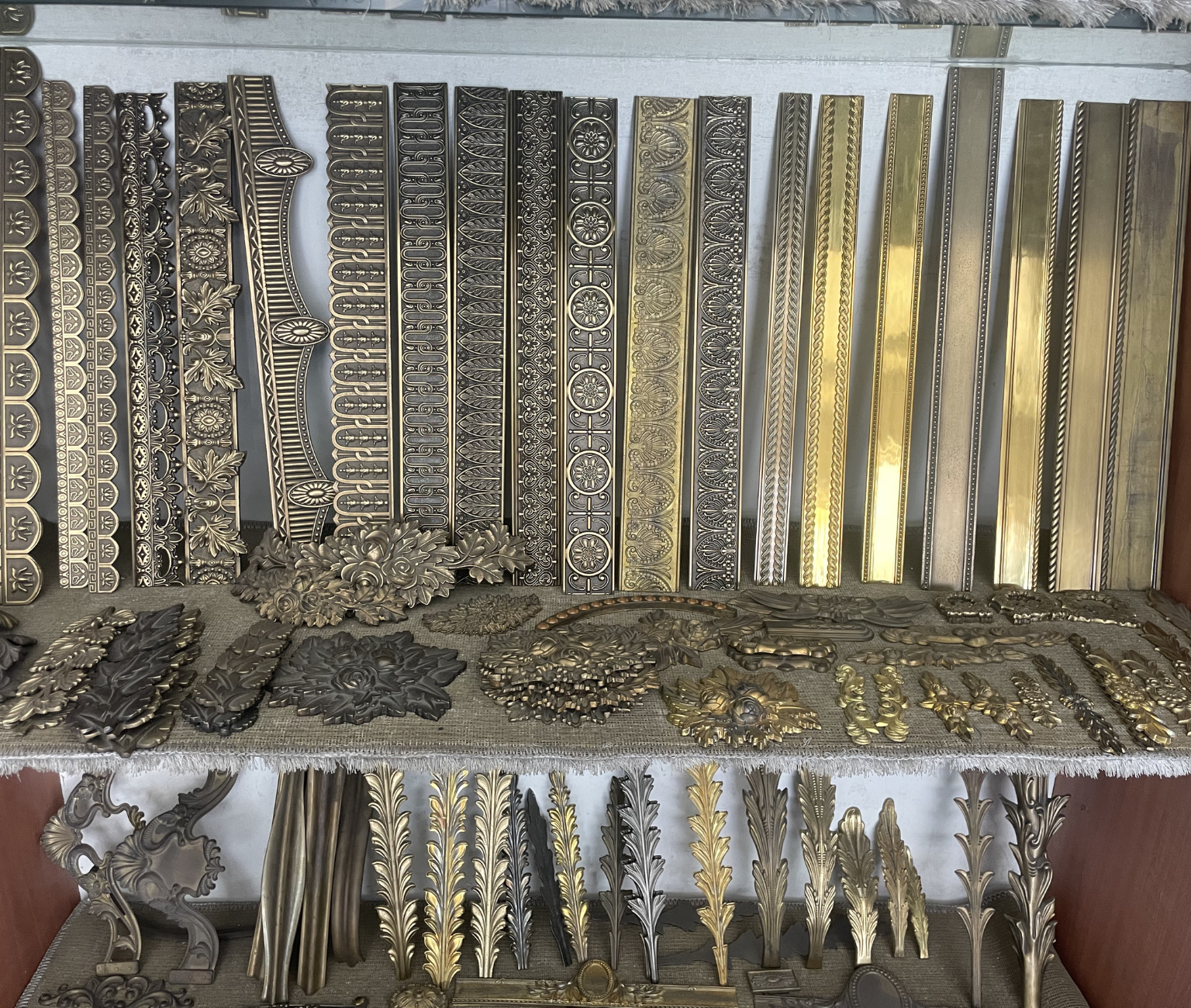 Hoa Văn Trang Trí Tay Vịn