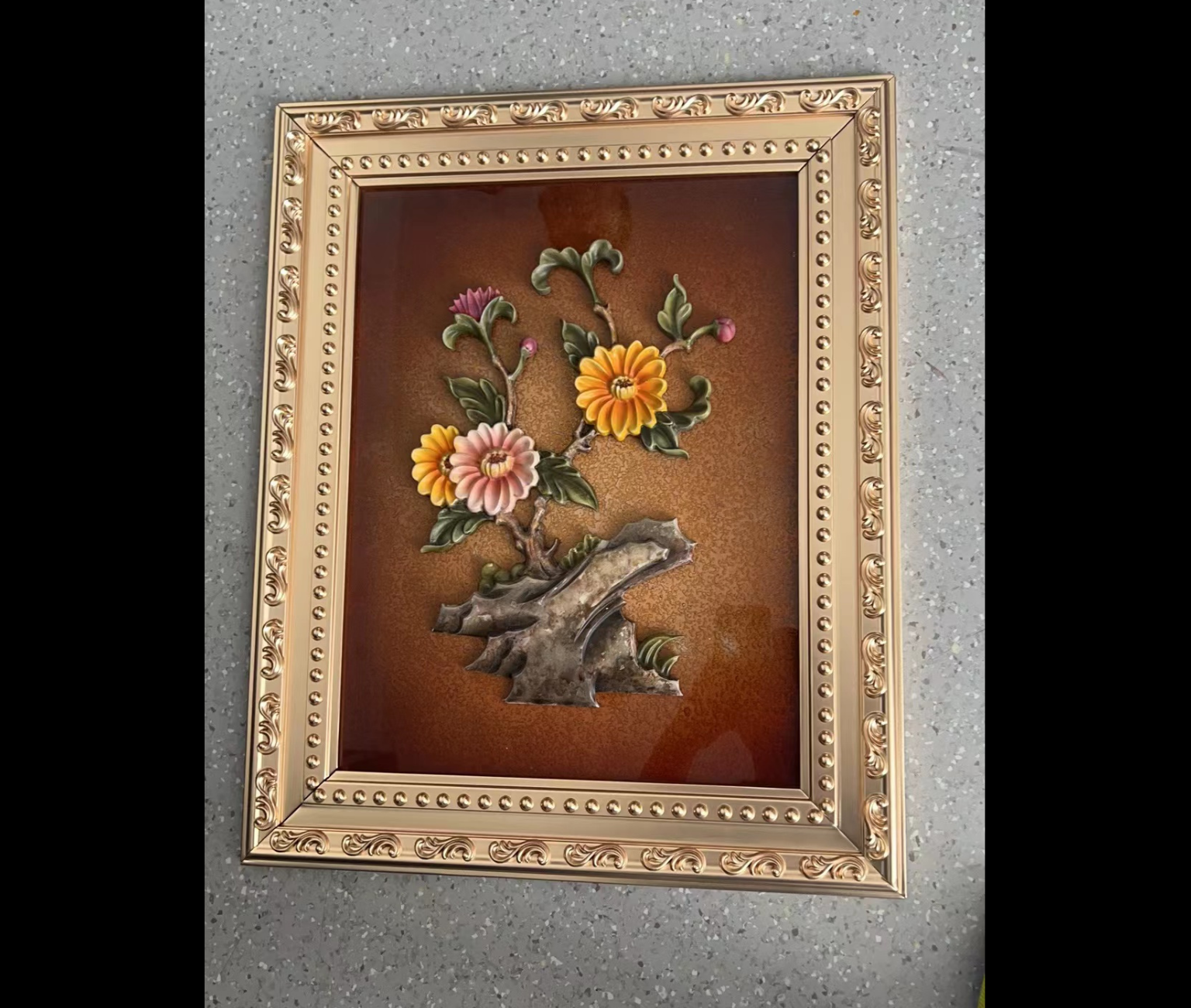 Bích Hoạ Đá - Hiện Đại