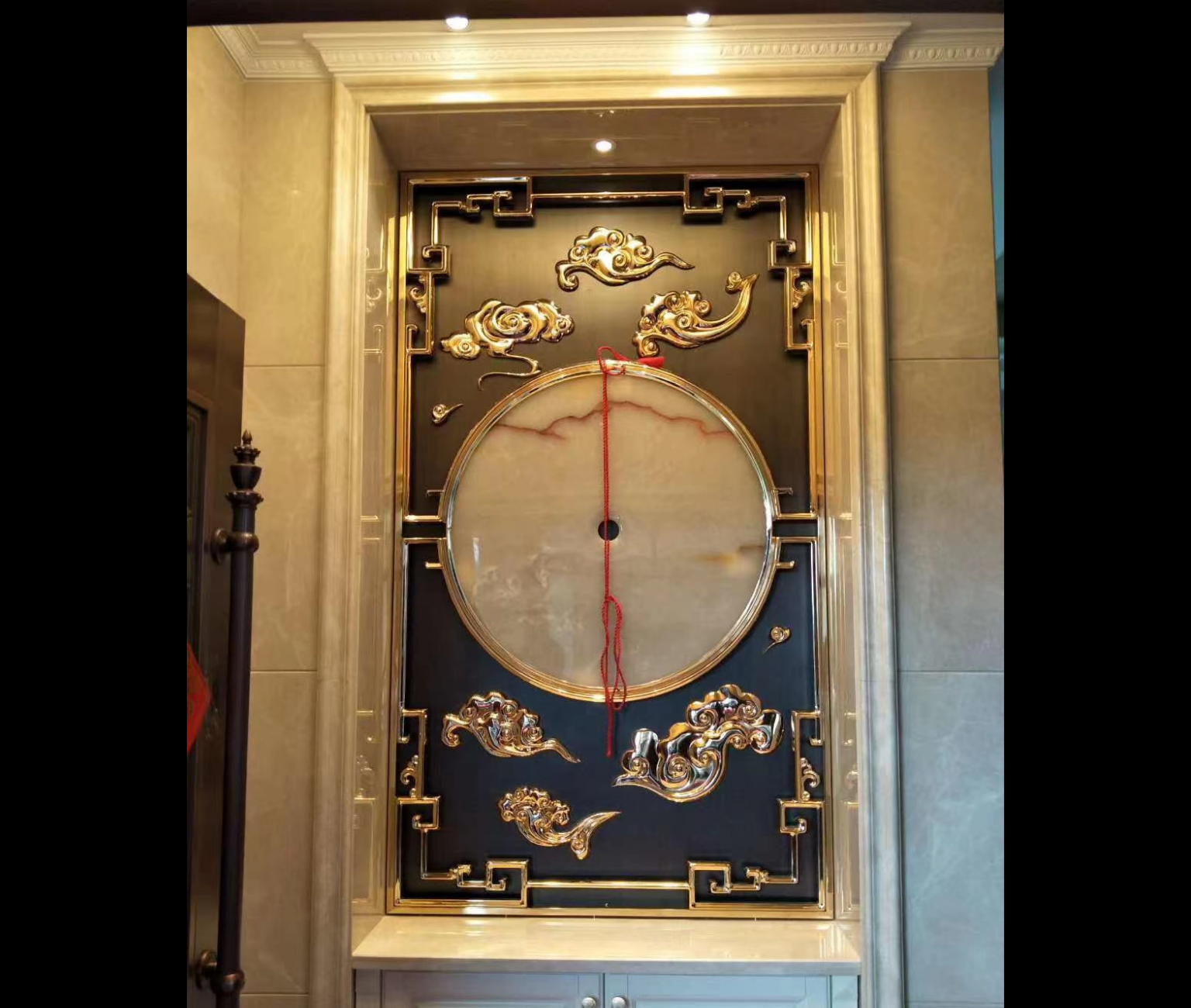 Bích Hoạ Đá - Hiện Đại