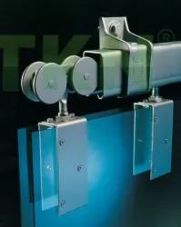 Ray cửa trượt lùa Sterling 305 tải trọng 1 cánh 700kg