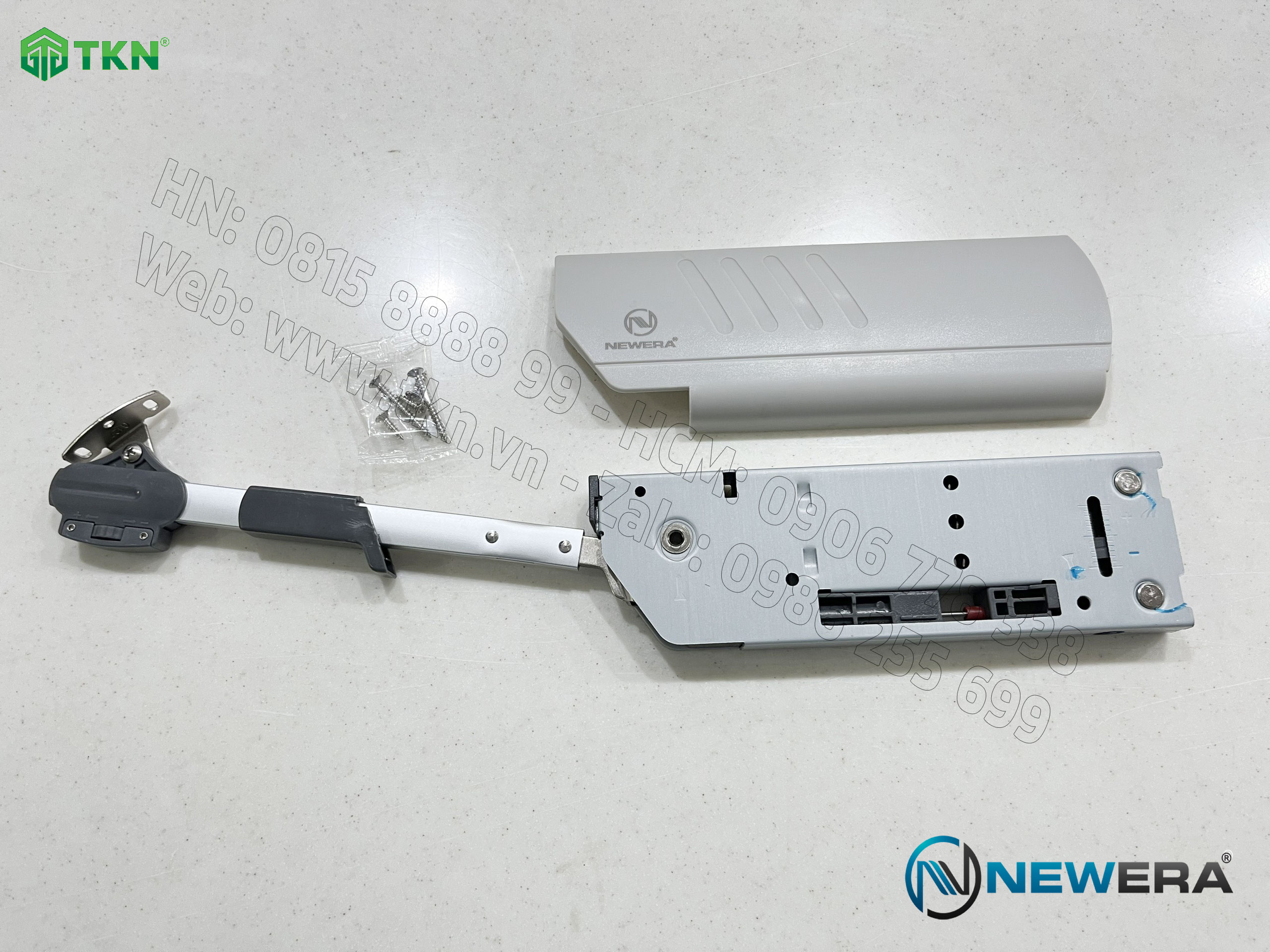tay-nang-don-giam-chan-newera-ne99t71-1