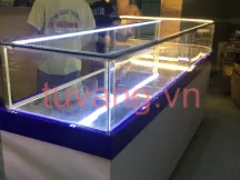 QUẦY MỸ PHẨM