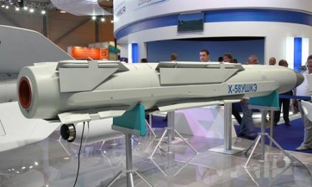 Sức mạnh kho vũ khí của chiến đấu cơ tàng hình T-50