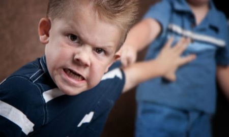 Những tật xấu hay gặp ở con nhà giàu