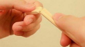 Cách dùng đũa có thể bạn chưa biết