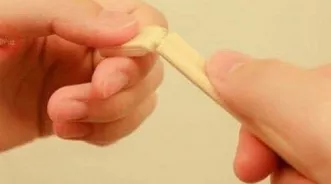 Cách dùng đũa có thể bạn chưa biết