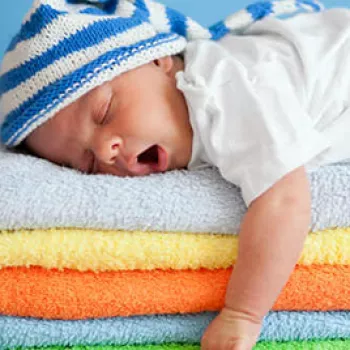 Em bé ngủ mơ cực ngộ nghĩnh