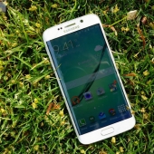 Samsung Galaxy S6 Edge Plus bất ngờ lộ diện màn hình 5.7 inch chạy Android 5.1.1 Lollipop