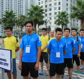 Tưng bừng giải bóng đá Vinhomes Football Cup 2014 Sôi nổi Ngày Hội thể thao Vinhomes Riverside
