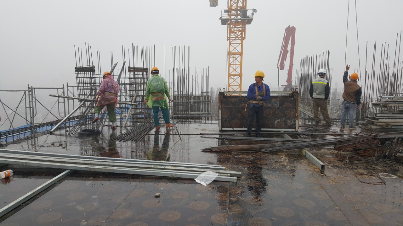 1e645e26f930166e4f21