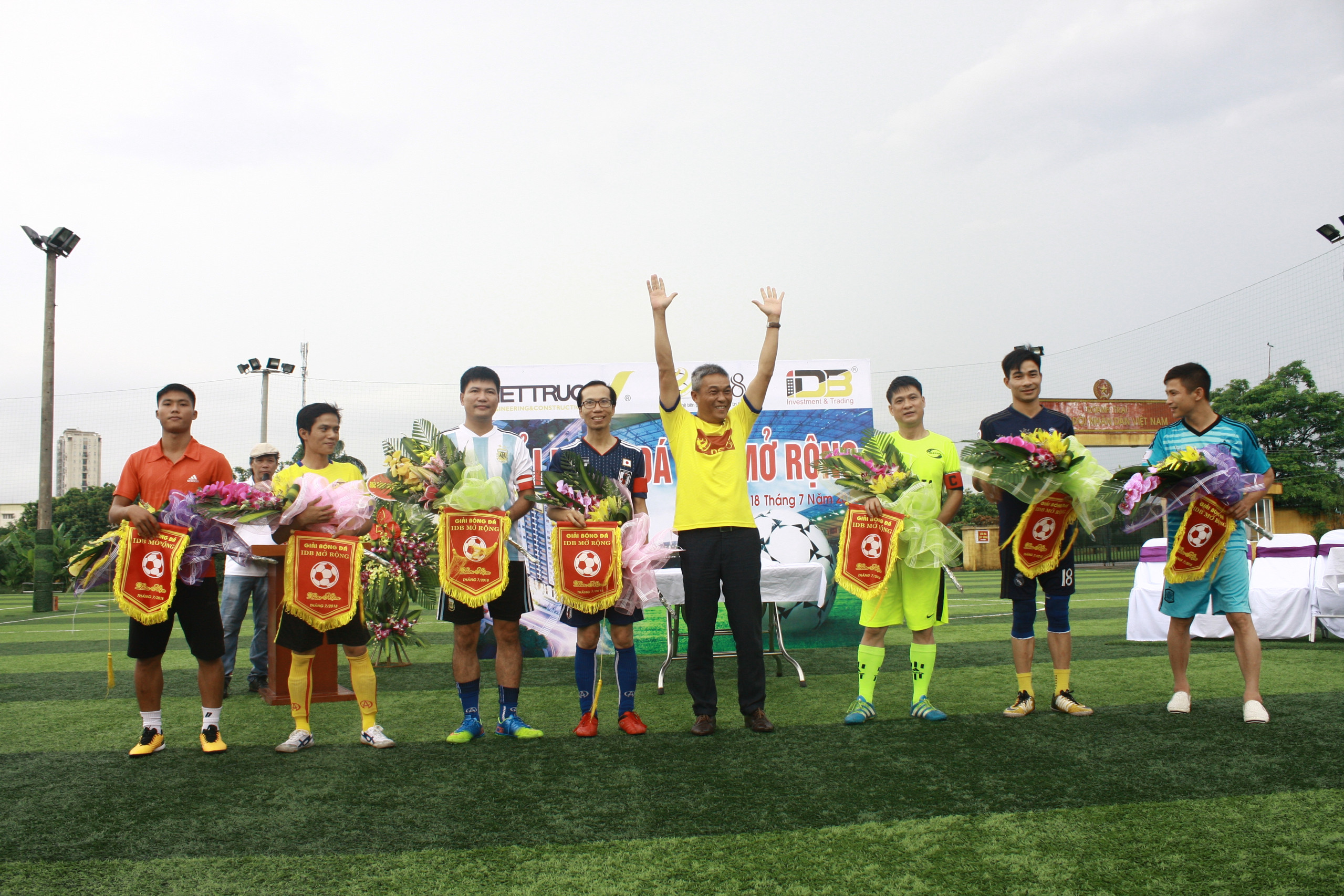 z1095588285717_25b297647850baf436ae8c52a17cb4b9