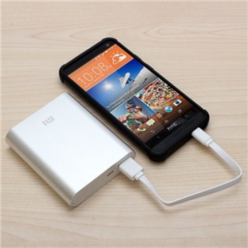 Pin sạc dự phòng 10400mAh kiểu dáng hiện đại, trẻ trung