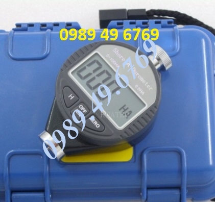 1460170235_ht-225w-vat-lieu-polymer-cao-vo-bua-kiem-tra-be-to