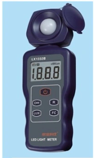 Thiết bị đo cường độ ánh sáng đèn Led LX1332B