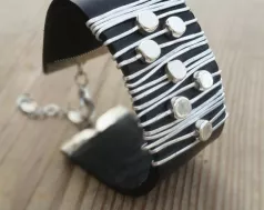 Vòng tay handmade