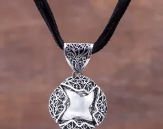 Dây chuyền bạc