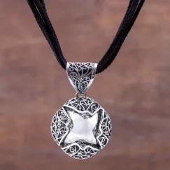 Dây chuyền bạc