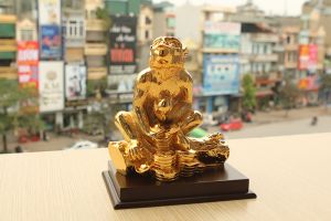 Tượng Khỉ Phú Quý Mạ Vàng