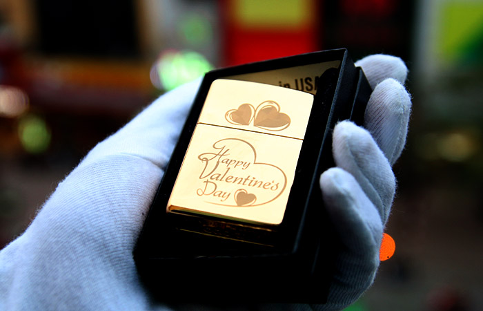 Bật Lửa Zippo Chính Hãng Mạ Vàng