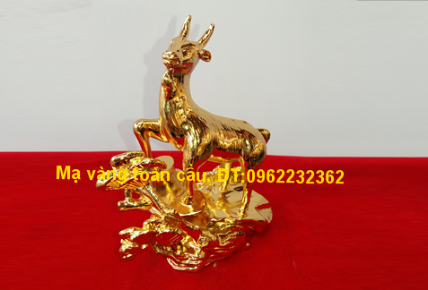 Tượng Dê Mạ Vàng