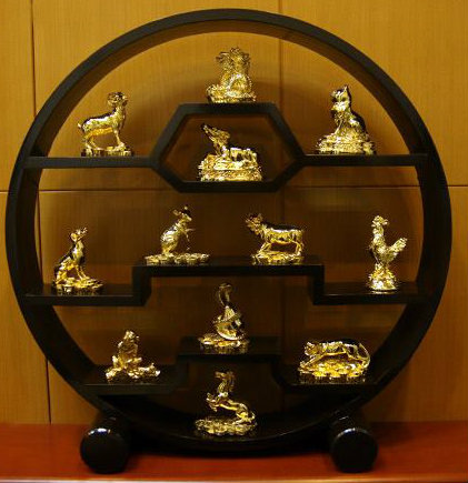 12 con giap mạ vàng