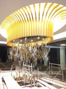 Nội thất mạ vàng