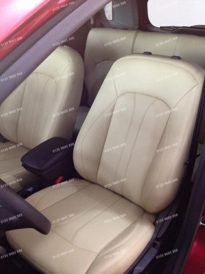 boc-ghe-da-xe-ecosport