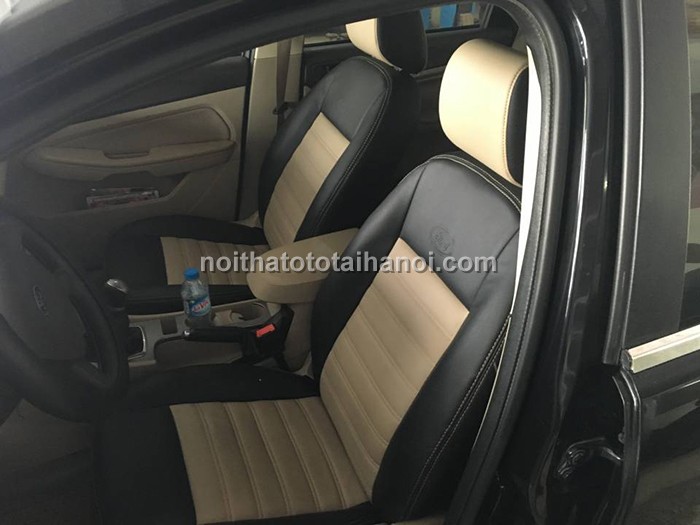 boc-ghe-da-xe-ford-focus(1)