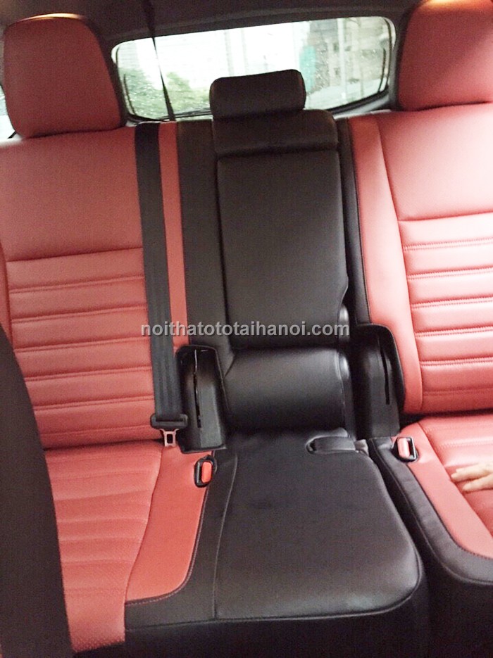 boc-ghe-da-xe-toyota-highlander-gia-re(1)