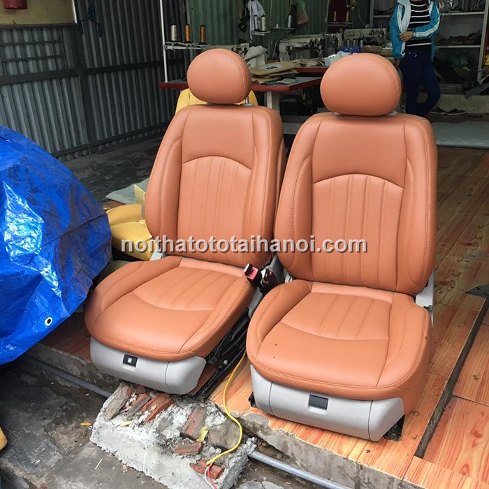 boc-ghe-da-xe-mercedes-e240