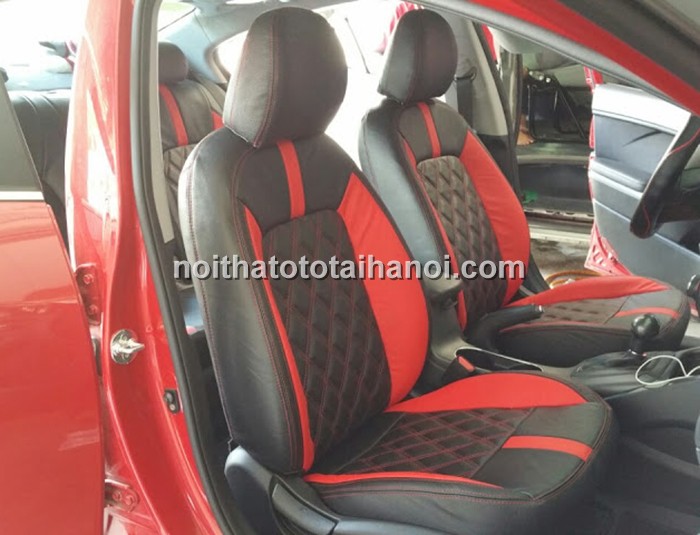boc-ghe-da-o-to-xe-ford-escape-235236