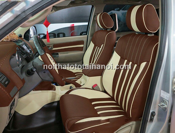 boc-ghe-da-xe-toyota-fortuner