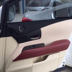 Bọc tapi cửa xe Lexus