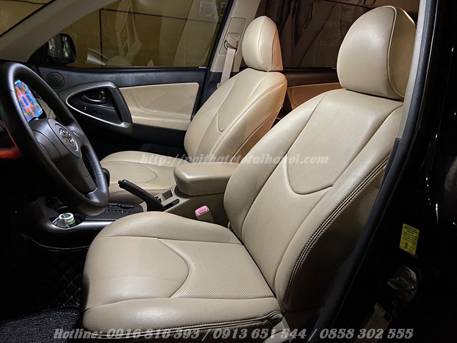 boc-ao-trum-ghe-da-oto-xe-toyota-rav4-ha-noi