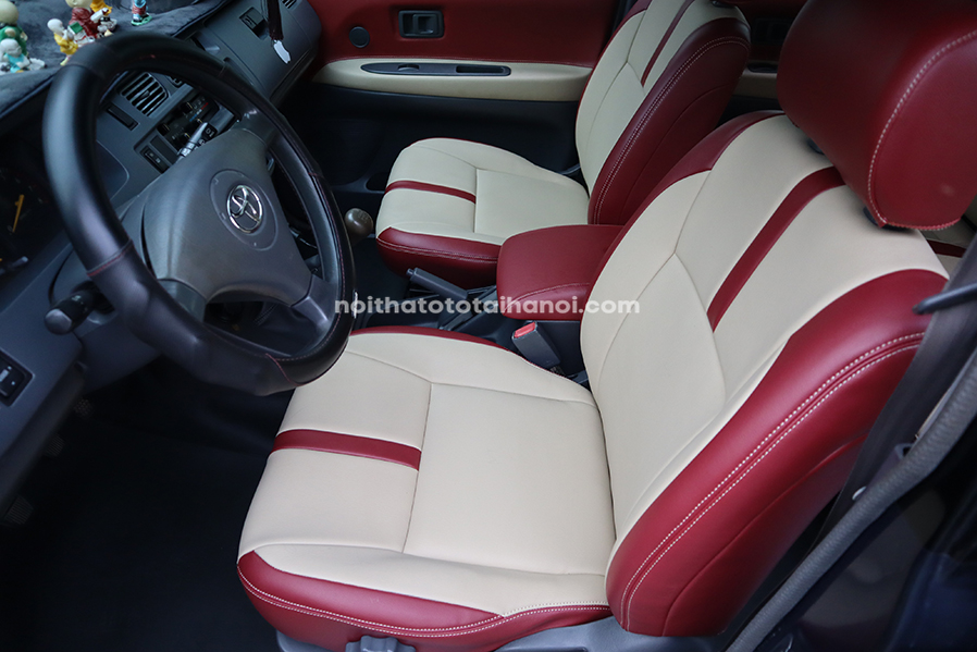 boc-nem-ghe-da-xe-toyota-zace.jpg
