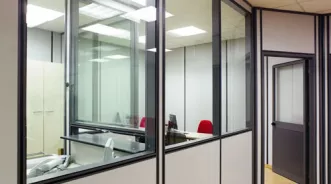Ưu điểm vượt trội của cửa nhôm kính